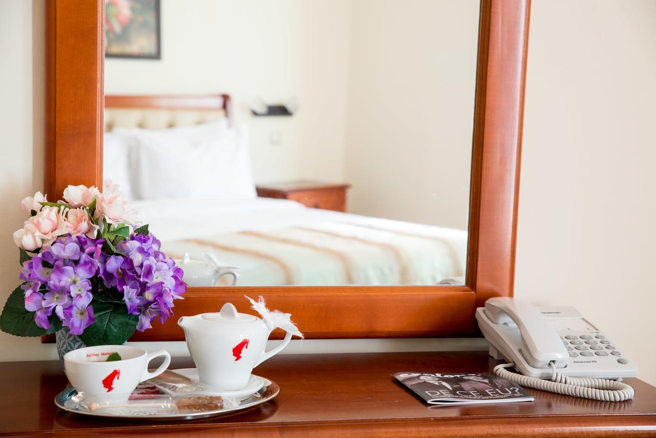 Hotel Nemira 斯兰默多瓦 外观 照片